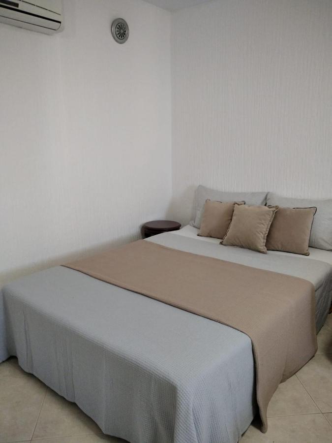 Aparttoni Dobra Voda Kültér fotó