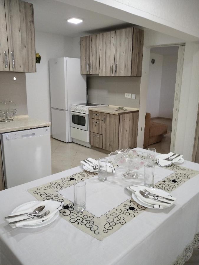 Aparttoni Dobra Voda Kültér fotó