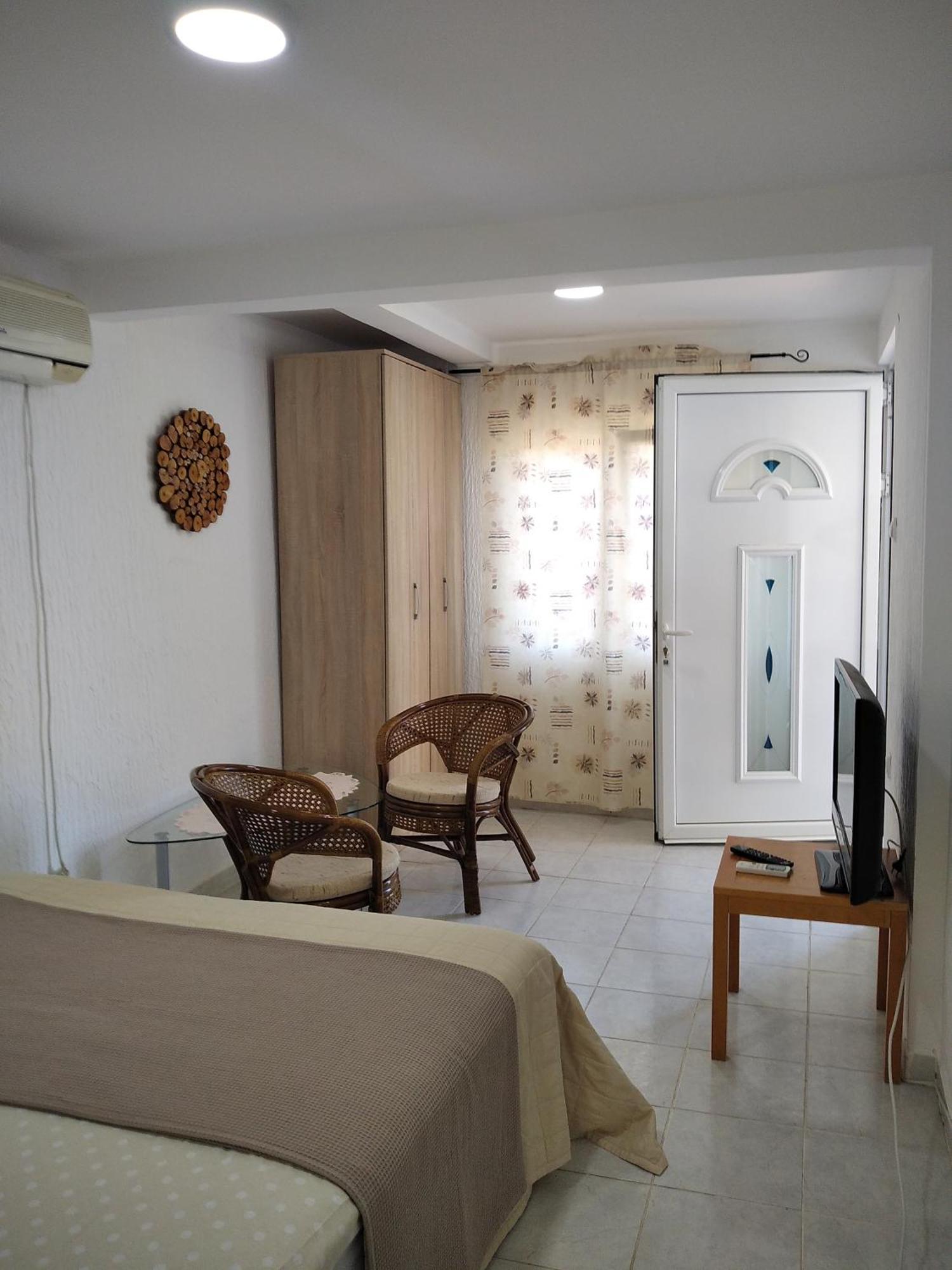 Aparttoni Dobra Voda Kültér fotó